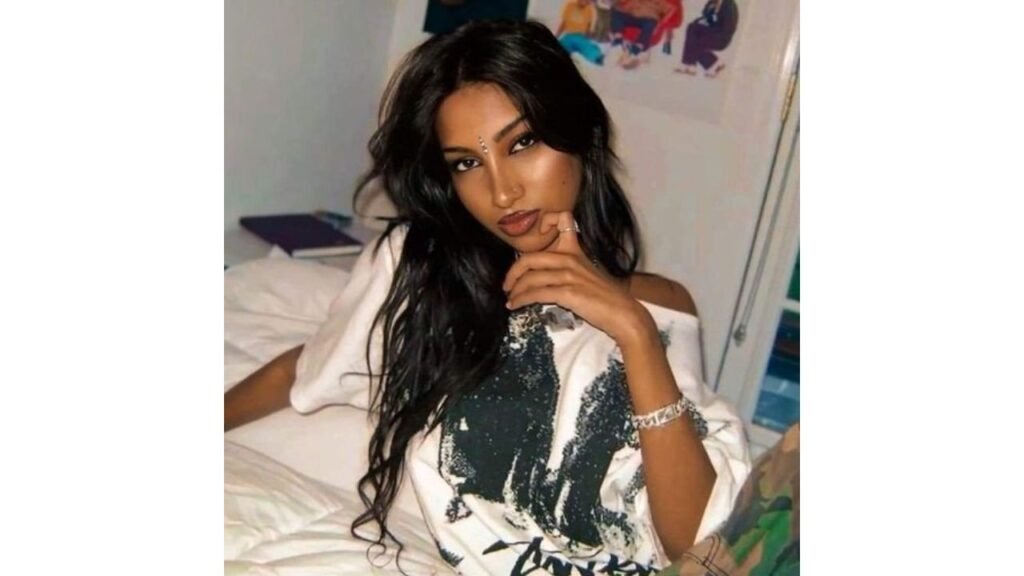 Lara Raj